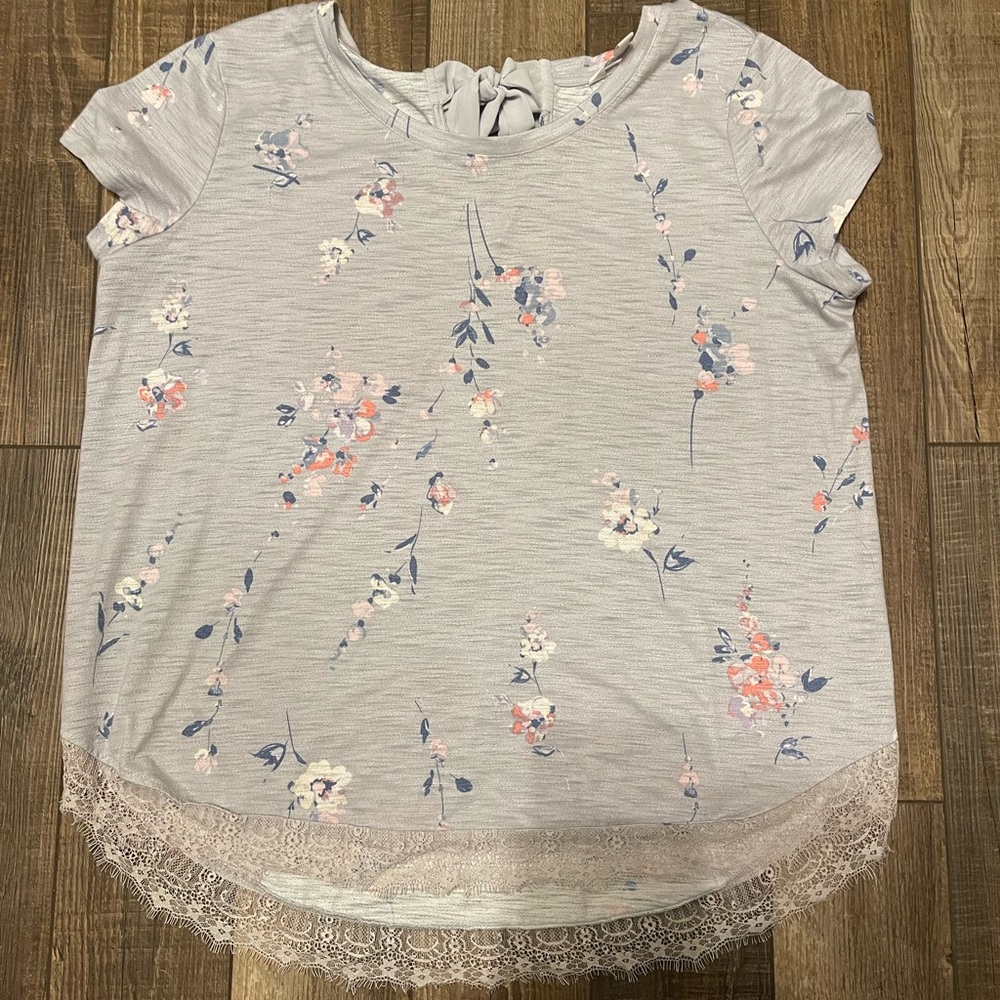 XXL floral lavender blouse
